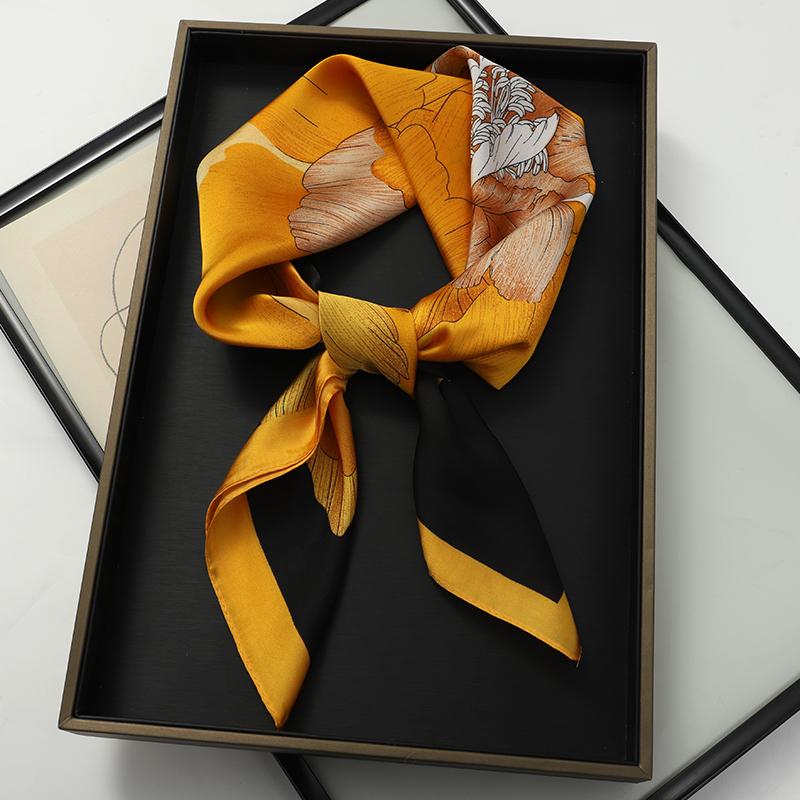 Luxusní značka Hedvábný šátek Čtvercový Dámské Šátky a zábaly Kancelář Malé vlasy Krk Hidžáb Šátek Foulard Dámské Šátky 70*70cm