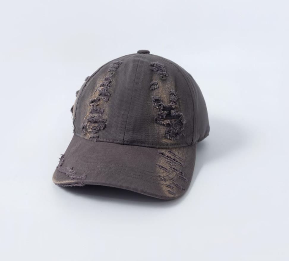 Vintage Cotton Baseball Cap With Curved Brim And Adjustable Fit For Streetwear Enthusiasts