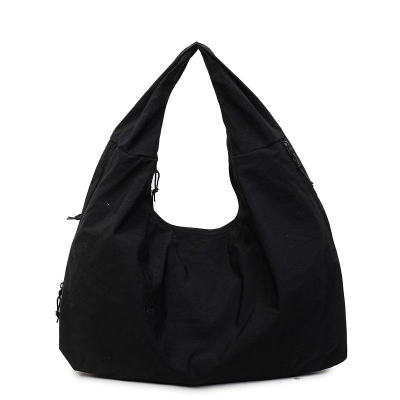 

Новая летняя японская ретро повседневная спортивная сумка-тоут с большим карманом и большой вместимостью 51*31*18 чёрный