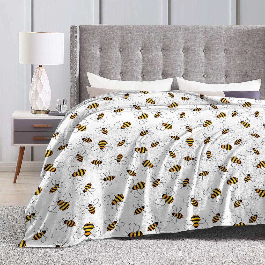 Bee in honeycomb and flowers Blankets Quality Soft Warm  Bedding Throws Winter Travel Couch Chair Sofa Bed Graphic Bedspread