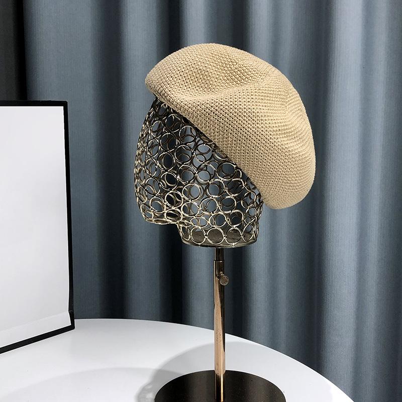 Sommer Tynn Stil Flettet Beret for Kvinner, Vår og Sommer, Liten, Japansk, Liten, Frisk, Hul, Pustende, Beret Kunstnerhatt