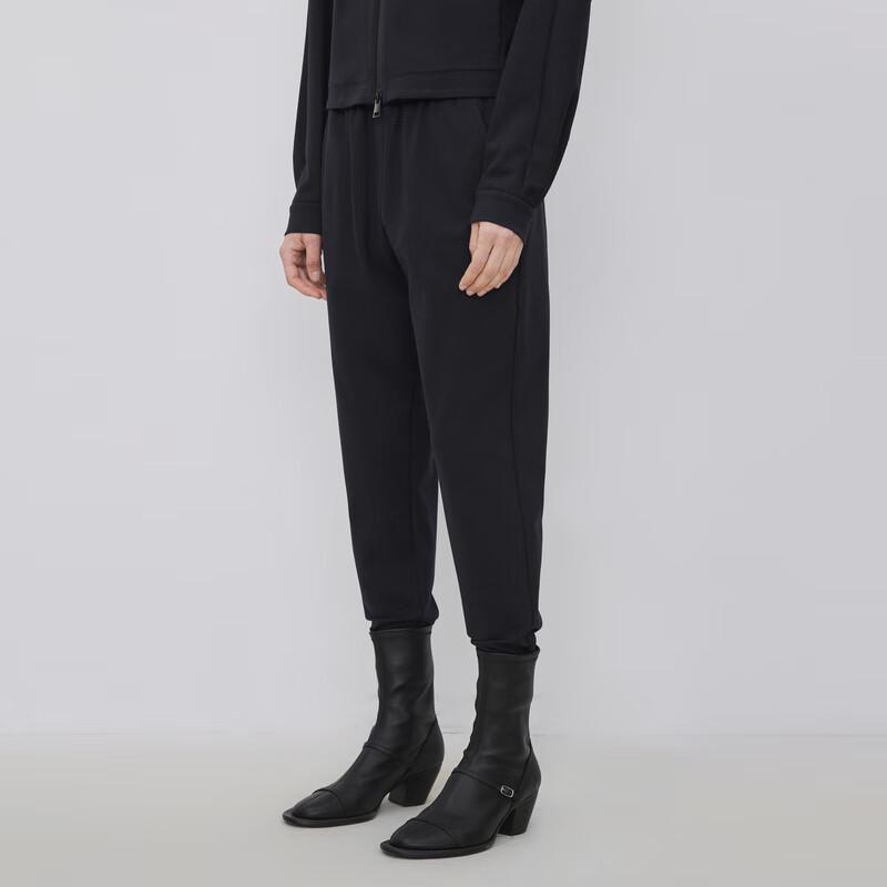 

LESS Women s Fall Tapered Cropped Commuter Pants M