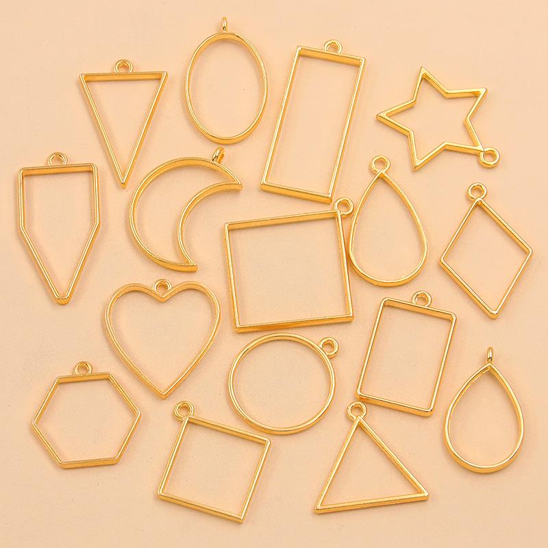16 Styles Gold-Tone Alloy Jewelry Pendants: Moon, Round, Heart, Charms, and Hollow Frames
