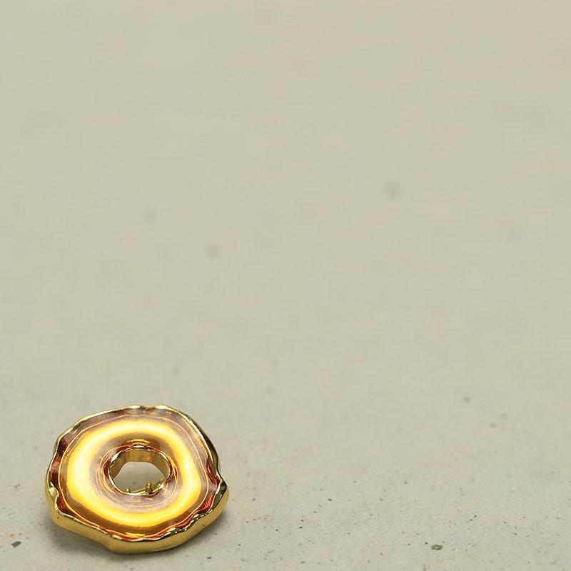 Modna tweedowa marynarka Yi Sen z metalowymi guzikami w kształcie pączków