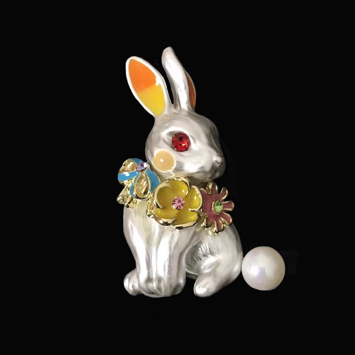 

Милая брошь в виде кролика, женская, премиум-класса, капающая масляная мультяшная брошь, антибликовая, шелковая пряжка для шарфа, булавка, ювелирные изделия, аксессуары для одежды