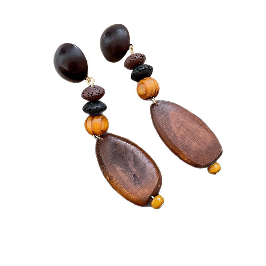 Retro Bohemian Wooden Tassel Earrings: 2026 Summer Niche Stud Accessories
