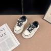 2026 Spring Kids' Sports Shoes: Korean Style, Versatile, Lightweight Low-Top White Shoes for Girls and Boys