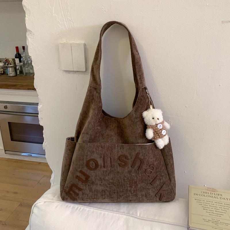 Leisure College Student Class Bag 2025 New Commuter Large-capacity Women's Shoulder Bag Portable Tote Bucket Bag