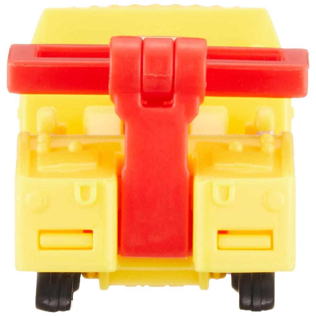 Takara Tomy Tomica No.5 Toyota Dyna Tow Truck (Blister Package) Mini Car Toy Ages 3+