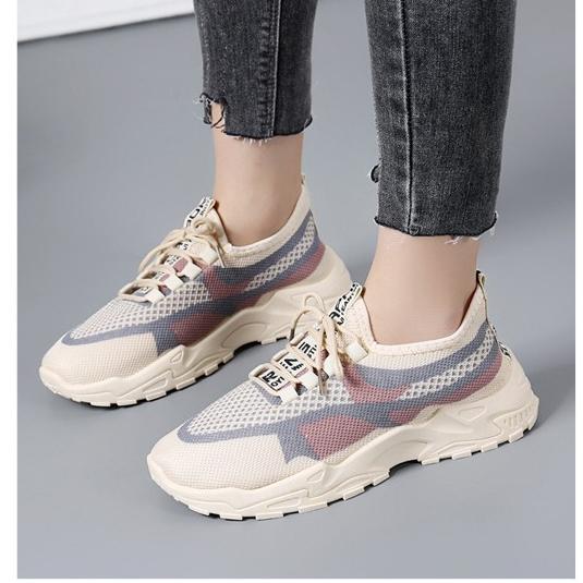 Fashion 2025 Sneakers Women Breathable Fashion Running Shoes Comfortable Casual Shoes Women Tenis Lightweiht Sports Shoes 8787