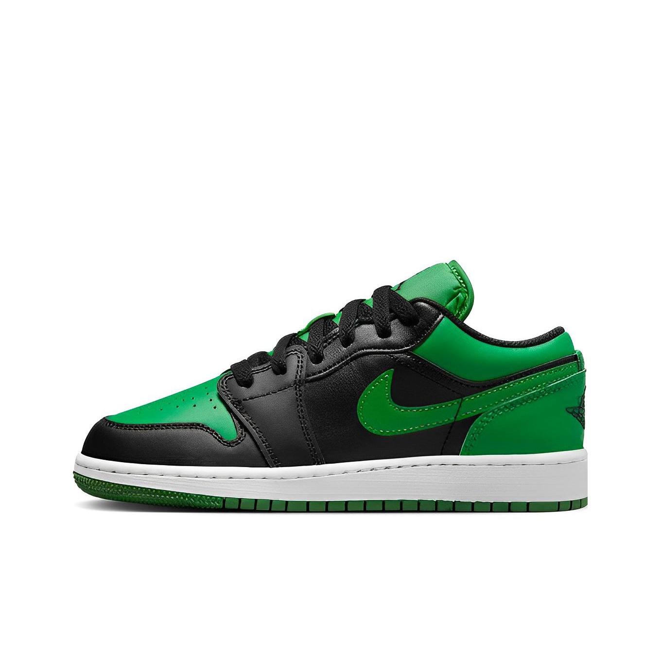 

Кеды женские Jordan 1 Low Lucky Green (GS) 553560-065