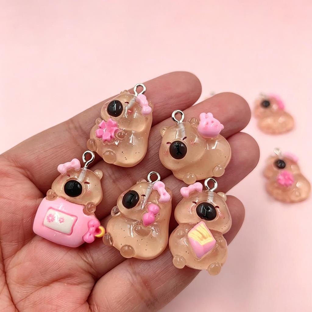 10 Stück Süße Capybara Harz Anhänger mit Rosa Blumen & Snacks für DIY Schlüsselanhänger & Ohrringe