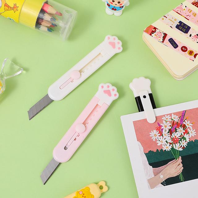 Kawaii Mini Pocket Cat Paw Art Utility Knife Express Box Knife Paper Cutter Craft Wrapping Refillable Blade Stationery KTY