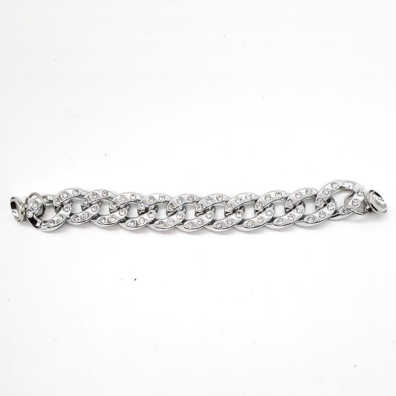 1 STK Modeschuh-Anhänger Designer Schuhanhänger Bling Strass Mädchen Geschenk Leuchten Clog Dekoration Metall Liebe Schmetterling Zubehör