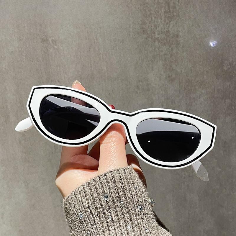 Fashion Unique Hip Hop Cat Eye Sunglasses Y2k Women Men Retro Oval Sun Glasses Ladies Beach Outdoor Popular Brand Design Eyewear