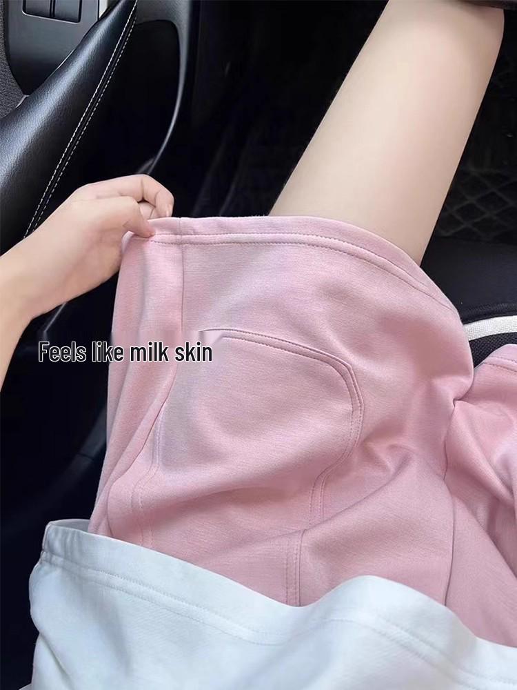 Casual Summer Maternity Wide-Leg Shorts with Non-Constricting Waist for Petite Women