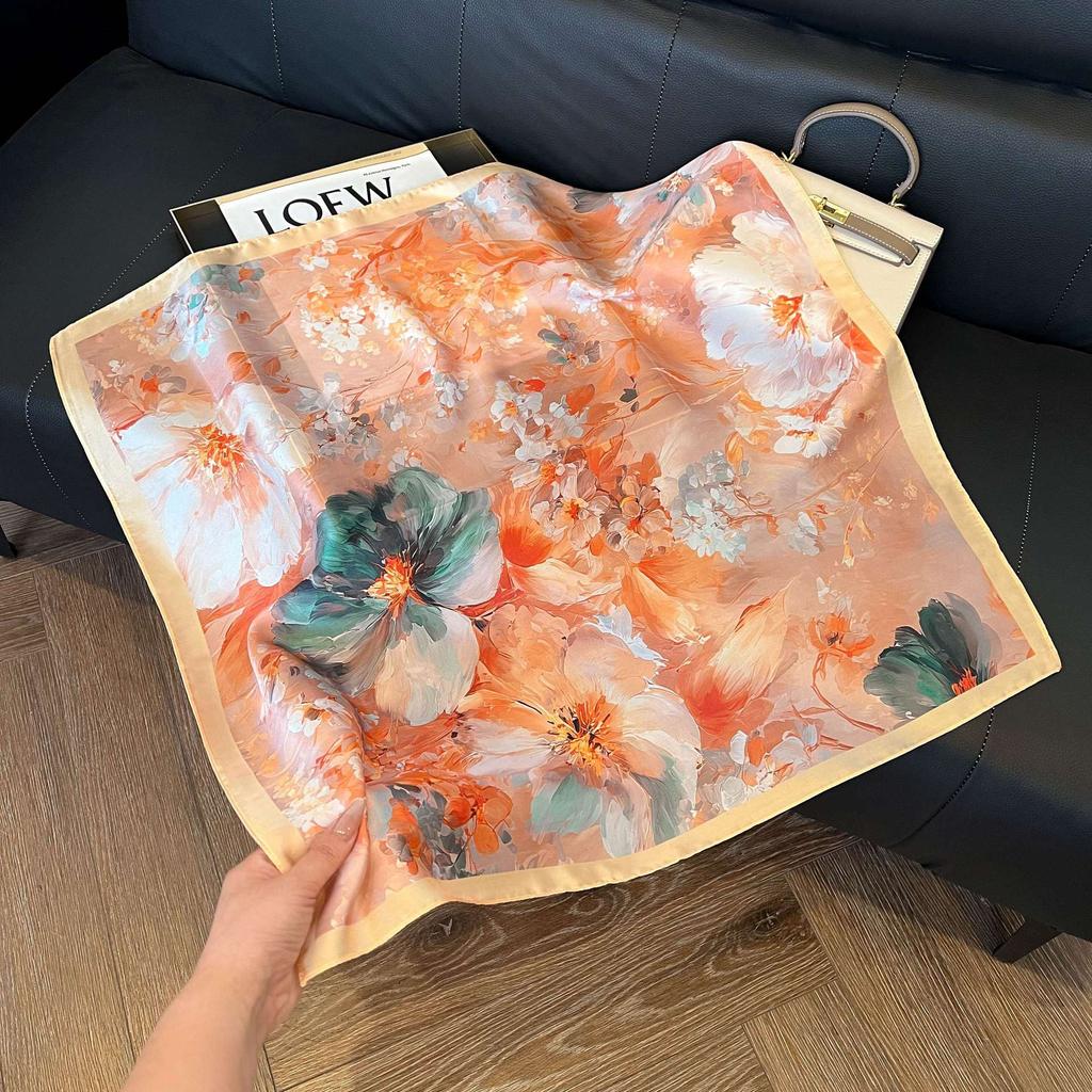 Simulated silk women's small square scarf, Korean cashew nut leopard print small silk scarf, headscarf, four-season scarf, professional scarf.