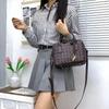 Borsa Mini Quadrata in Pelle Tessuta a Mano da Donna Morbida Vera Pelle di Mucca Tracolla a Spalla Grande Capacità Uso Quotidiano