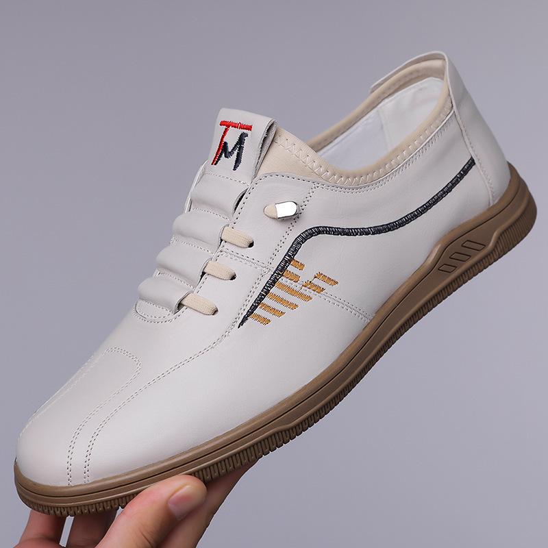 

Hot casual men s shoes spring new men s soft-soled non-slip one-pedal leather shoes fashion casual leather shoes 38 белый