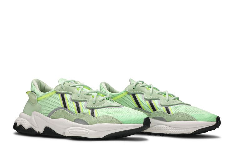 Men's Sneakers adidas Ozweego Glow Green Glow Green/Core Black/Solar Yellow