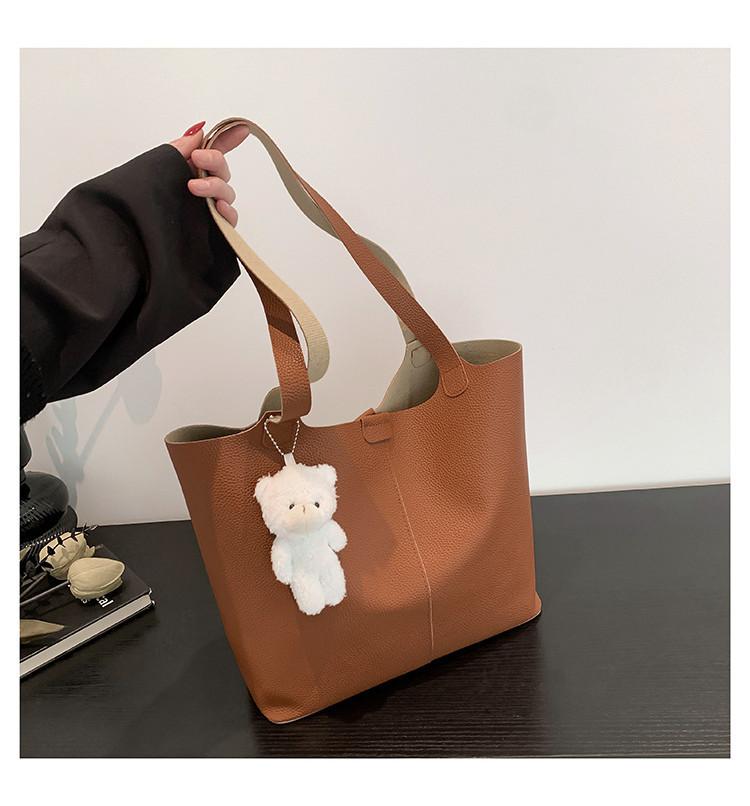 Wholesale Stylish Shoulder Bag Women's Bags 2024 Spring Trendy Pu Material Tote Bag