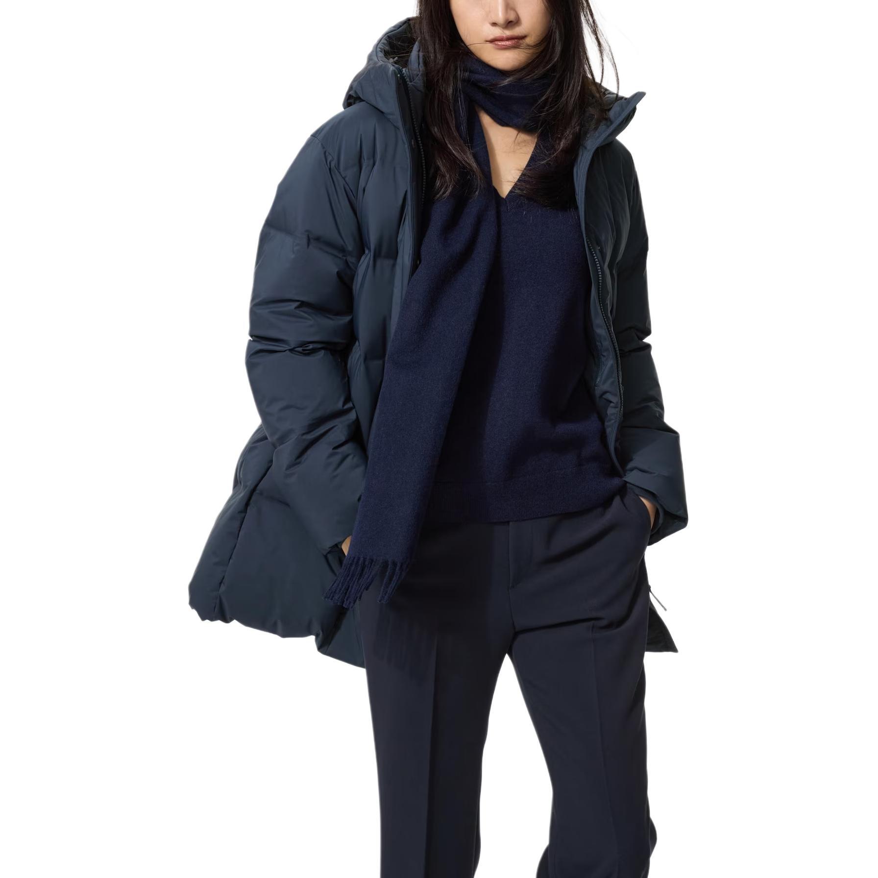 (WMNS) UNIQLO Seamless Down Short Coat Navy Women s 481137-69 M