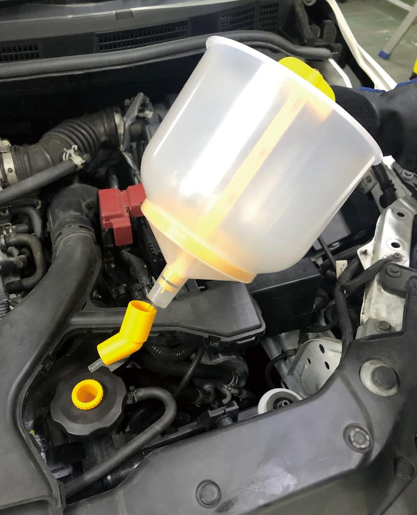 SIGNET Coolant Charger Funnel Kit 46960