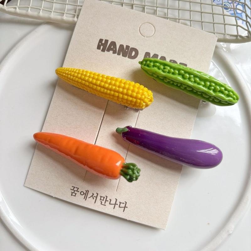 Funny Realistic Food Vegetable Barrettes Novelty Shape Hair Pins 2Pcs Random Styles Cute Hair Accessories for Party Favors