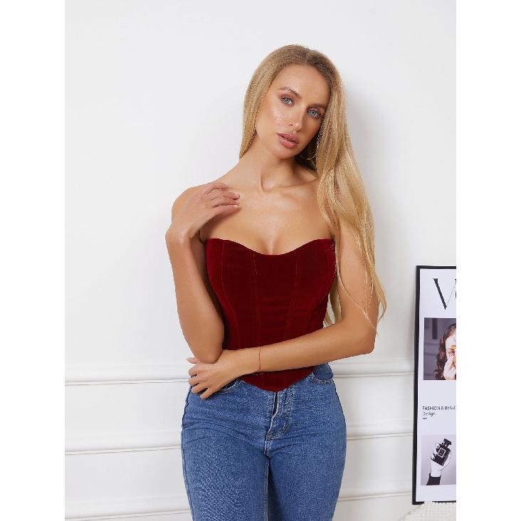 Korsetts, modische und elegante Damenbekleidung