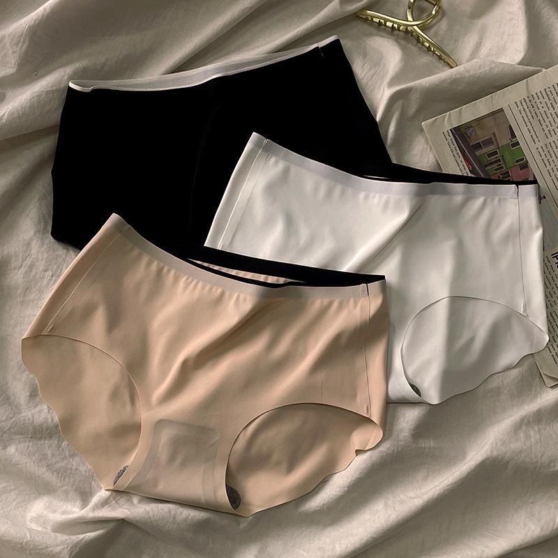 

Seamless ice silk underwear for women cool breathable summer thin M белый
