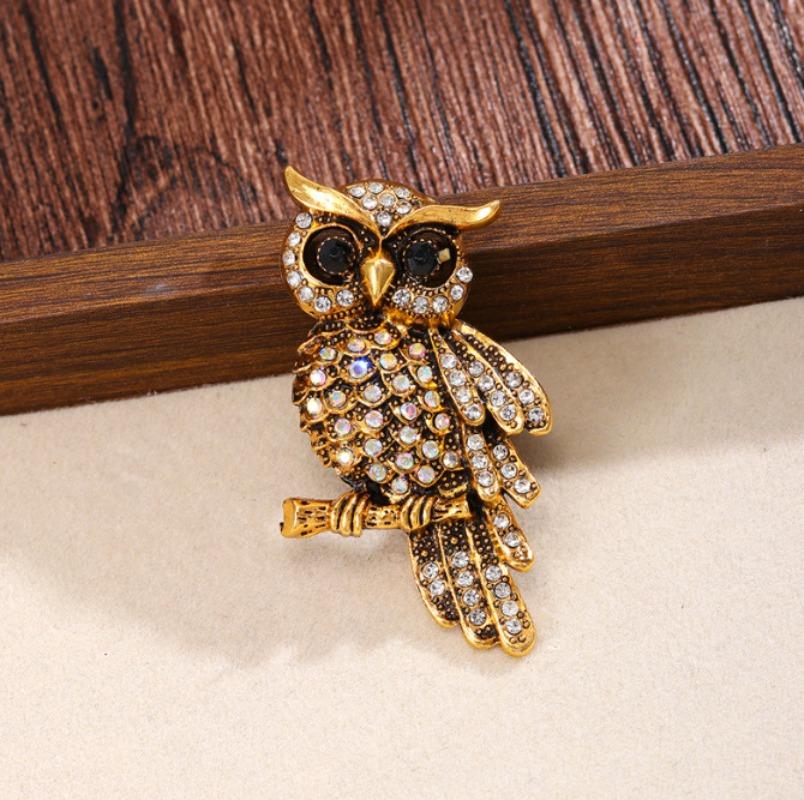 Fashion Owl Golden Pin, Women's Anti-exposure Buttons, Fixed Clothes Collar Accessories, Wedding Party Gifts