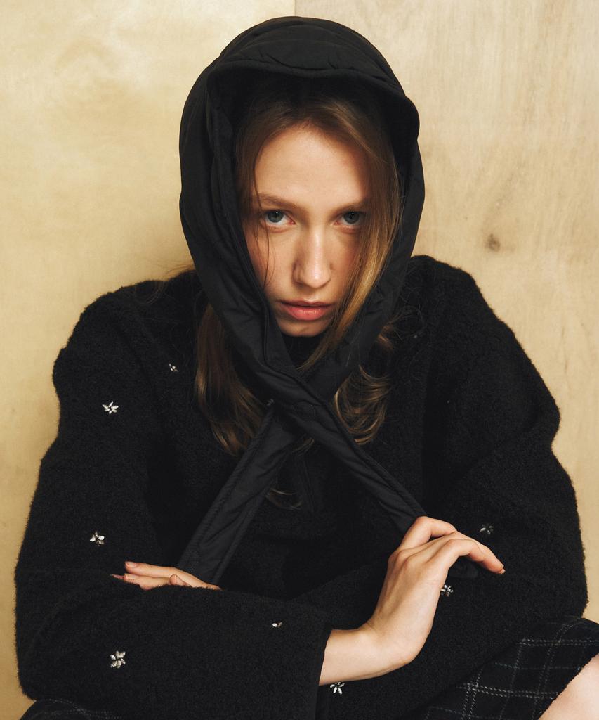 MAIS Padded Dot Headscarf / Black