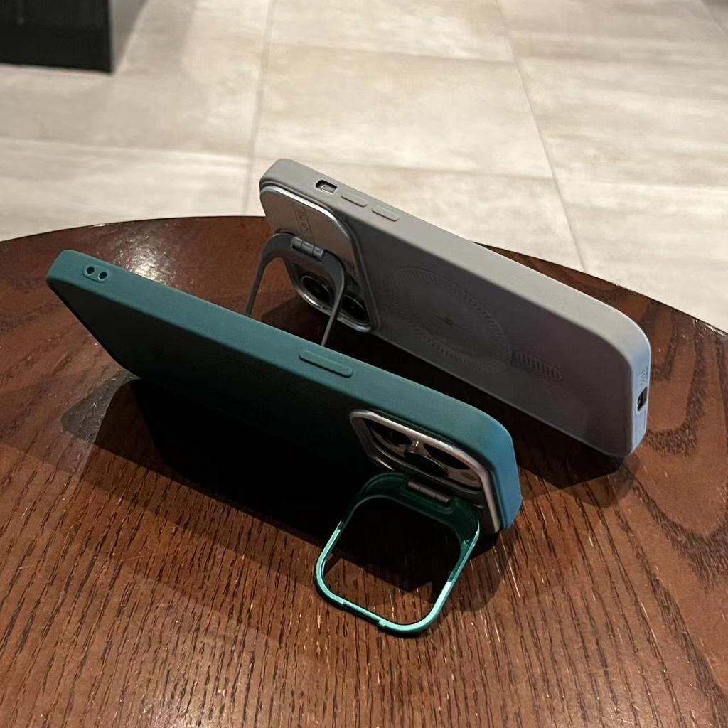Suitable for IPhone16promax Phone Case, Apple 13/14/15 Silicone Lightning Magnetic Stand Soft Protective Case