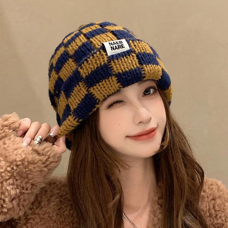 Keep warm in spring and autumn, big head circumference shows small face, knitted wool stacks hat woman