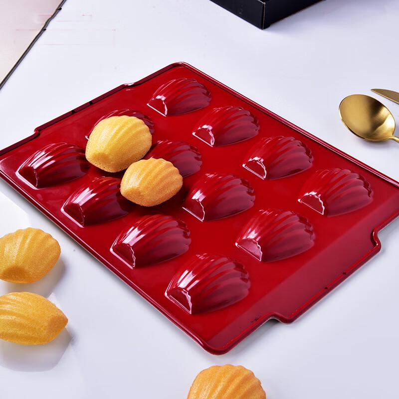 

Форма для випікання мадлен на 12 комірок