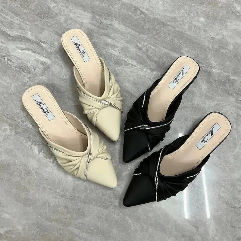 Low Heel Woman Slippers Outside Sandals Non Slip Pvc Korea Style Slides Designer Luxury Slip-resistant 2025 New Shoes for Women