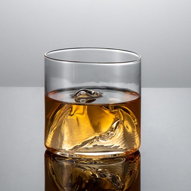 180 ml/320 ml Mountain View Cup Haushalts-Whiskyglas-Weinset Tibetan Mountain Spirit Glass Cups Trinkgeschirr Ausländischer Weinbecher