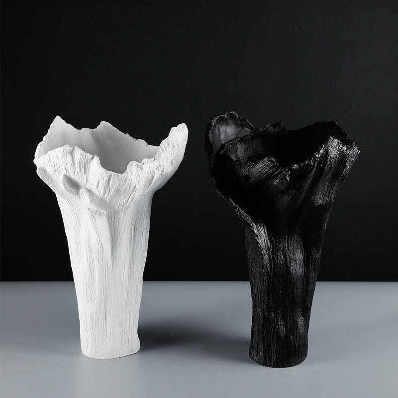 Resin Vase Irregular Shape Flowers Black and White Flower Vase Resin Handicraft Ornaments Flower Arrangement Accessories