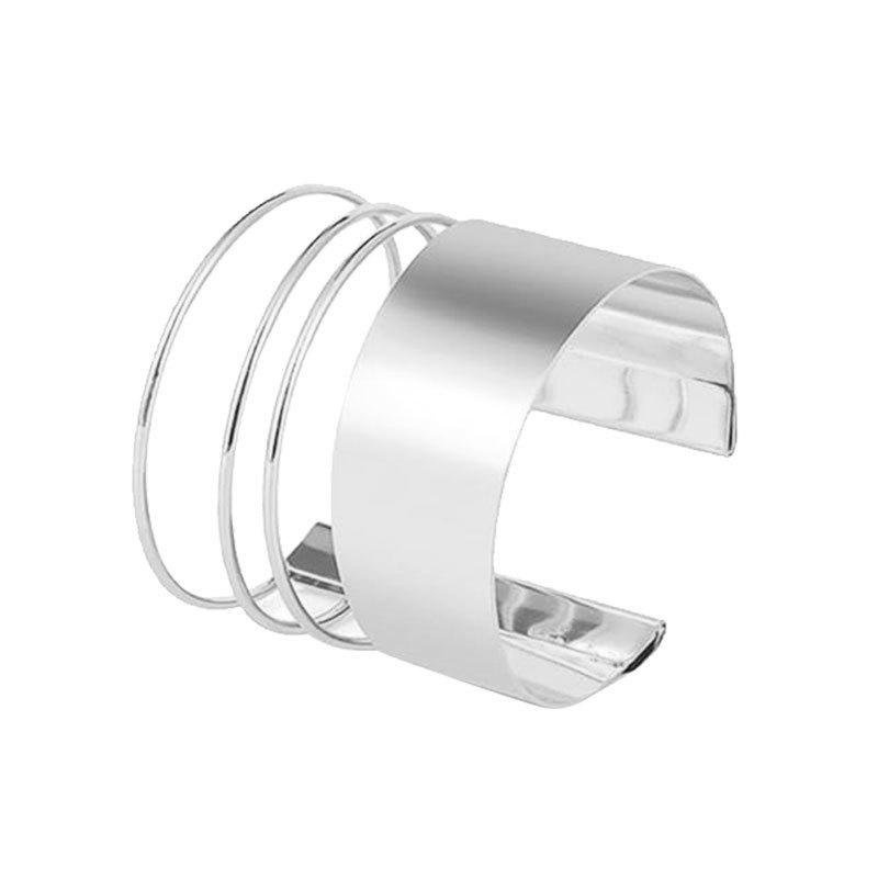 European and American Fashion Jewelry Set: Exaggerated Glossy Metal Hollow Floral Bracelet