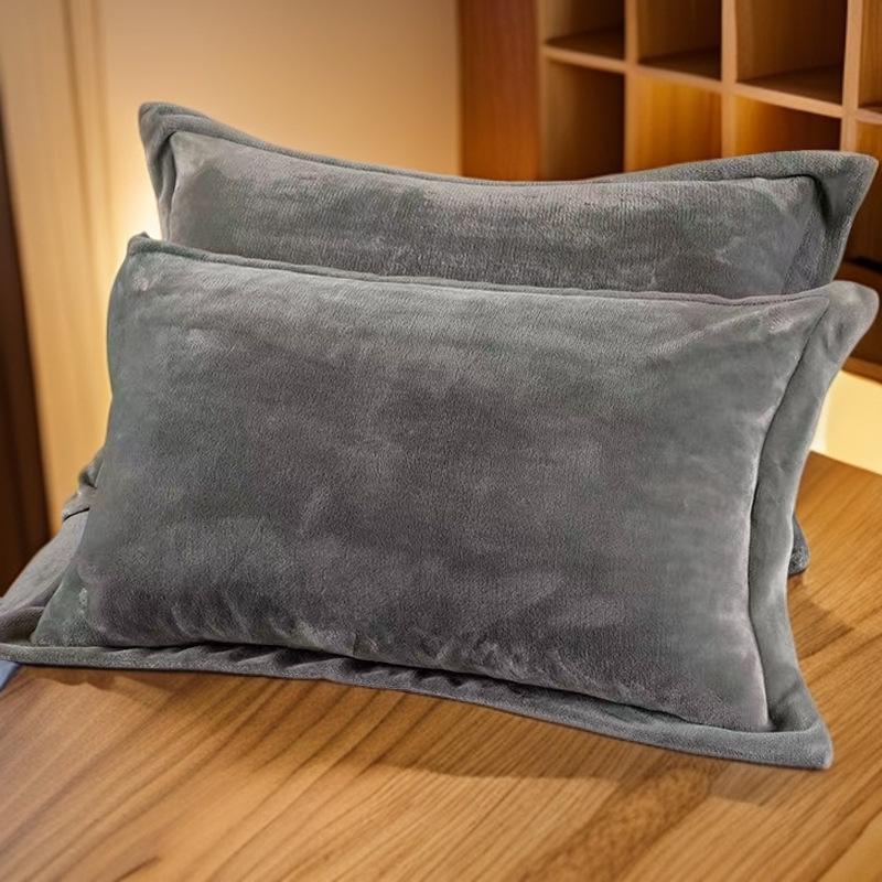 Fleece-Lined Milk Velvet Single Pillowcase, Solid Color, 48x74 cm
