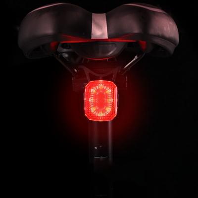 Feu Arrière de Vélo Détection de Freinage Feux Arrière de Vélo LED Lumineuse Pour Conduite de Nuit