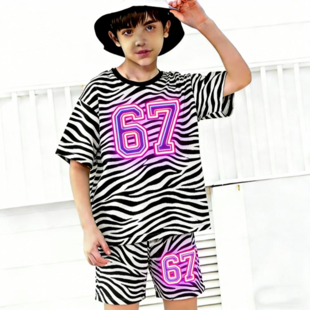 Fashion Number 67 Zebra Colored Printed Men's T-shirt and Shorts 2 Piece Set Summer Casual Outfit for Men's and Women's Clothing Top