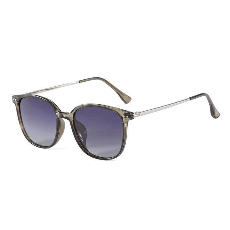 Retro Large Frame Women's Polarized Sunglasses - Tea-Colored, UV & Sun Protection, Perfect for Driving, Slimming Effect
