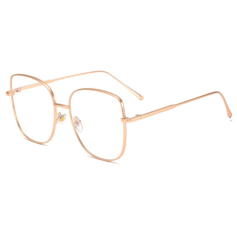 The Glasses Frame Is A Retro Square Cat'S Eye Large Frame Flat Mirror Fashionable Men'S And Women'S Decorative Plain Glasses Frame.