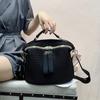 Women's Fashi Lightweight Crossbody Bag Large Capacity Portable Soft Shoulder Handbag
