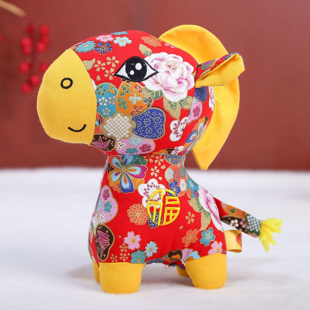 

Style Embroidered Horse Plush Toy With Pp Cotton Filling For Lunar New Year Gift Red,16cm