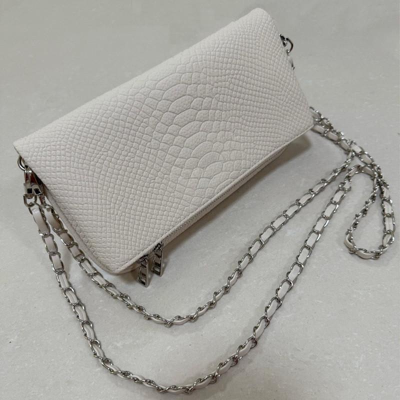 

Women Black Pu Shoulder Bag With Zipper Closure For Casual Daily Use