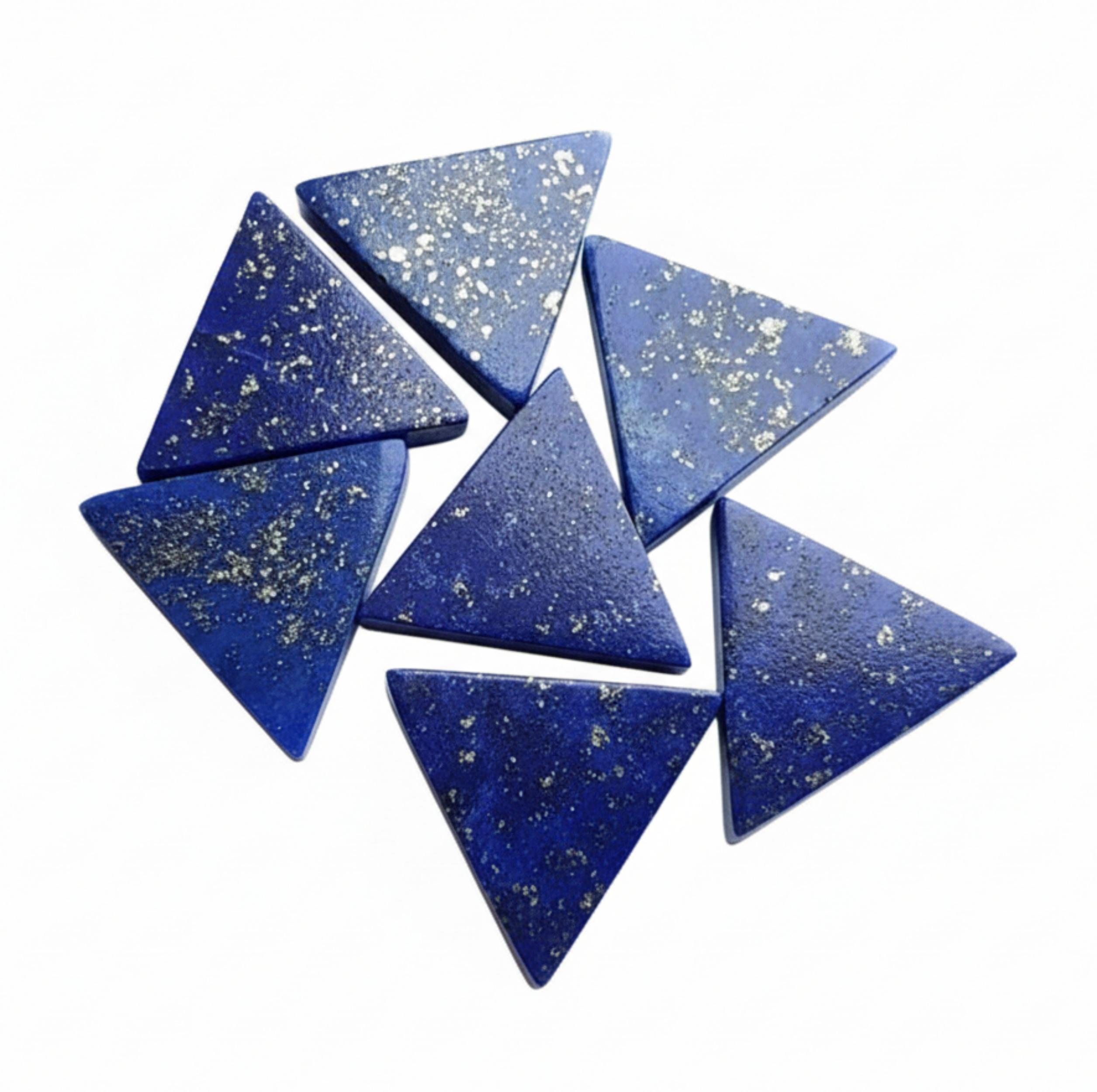 

Deep Blue Lapis Lazuli Gemstone - A Grade Triangle Cabochons 5mm синий