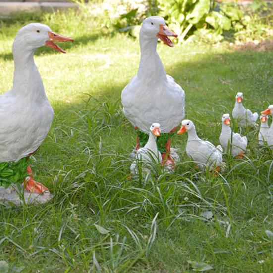 Dekorative simulierte Ente Verblassfest Langlebig Brunnen Landschaftsgestaltung Entenstatue für Hof
