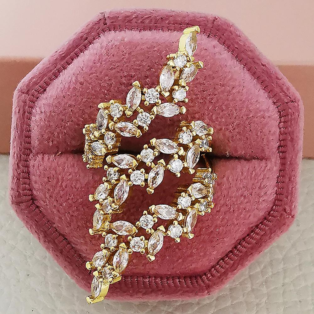 

Элегантное женское кольцо с дизайном пшеничного колоса, полностью инкрустированное бриллиантами, с медным покрытием из 18-каратного белого золота - Модель R6685. Adjustable Open Size